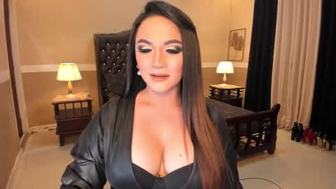 Alison Kloss online show from 10.01.25