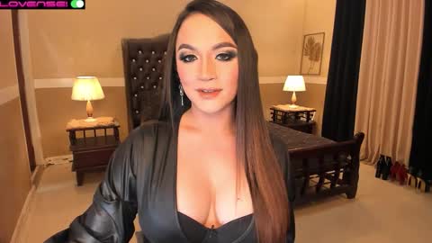 Alison Kloss online show from 11.08.25