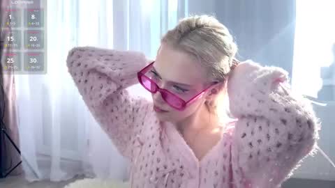 Fiona online show from 03.25.26