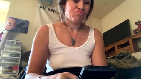 SummerPeach online show from 12.05.24