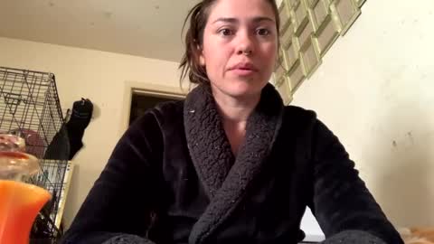 SummerPeach online show from 01.11.25