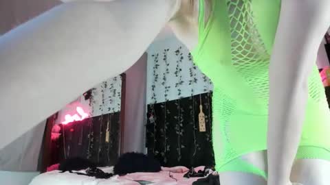 Maddi Avalon online show from 10.20.25