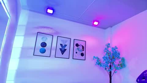 maddie_t18 online show from 03.14.26