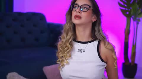 Maddie online show from 12.01.25