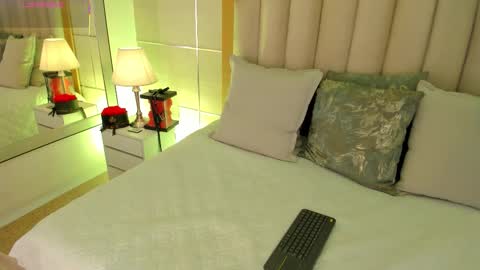 Snapshot of maddieparker chatting on 02.23.26 online show from 02.23.26