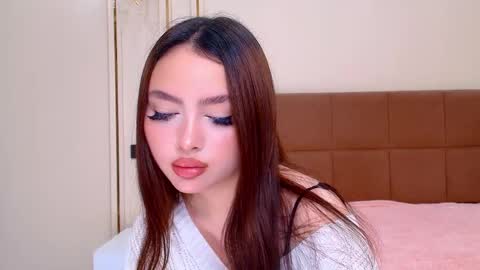 Madelaine online show from 05.31.26
