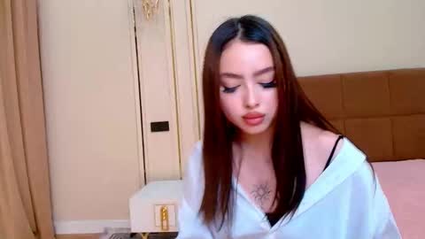 Madelaine online show from 06.01.26