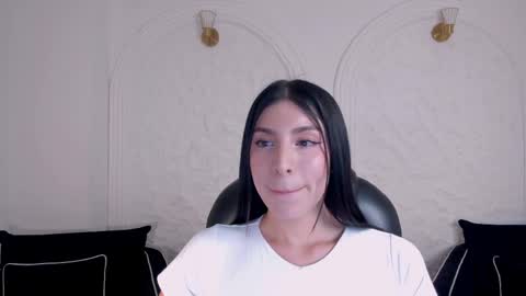 Snapshot of maddisontaylor chatting on 05.27.26 Maddison online show from 05.27.26