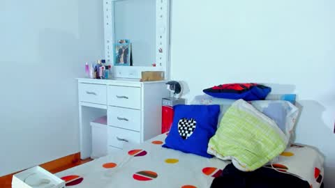 maddy8_ online show from 02.07.25