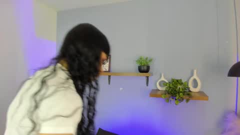 Maddy  online show from 11.18.25