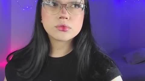   Please followme and rate me your thumbs up online show from 12.17.25