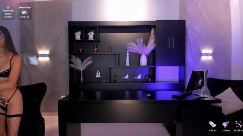 Maddy Owens online show from 11.22.25