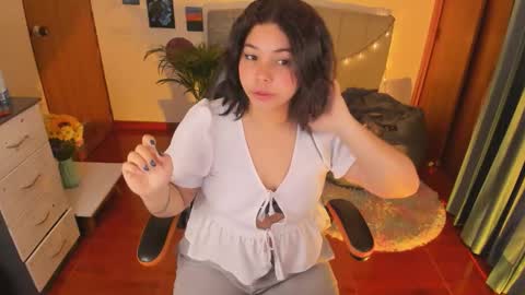 madelaine_taylor online show from 09.11.25
