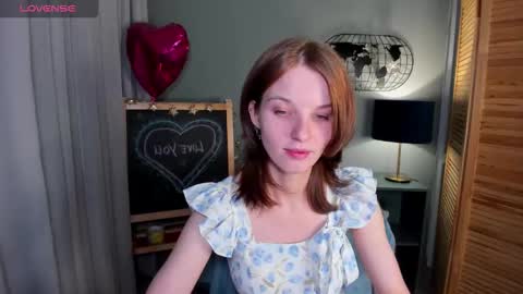 madelaines online show from 10.05.25