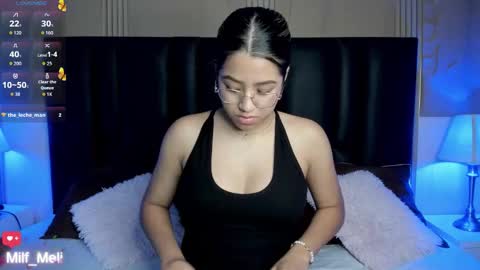 Snapshot of madelayn_torres chatting on 11.25.25 madelayn_torres online show from 11.25.25