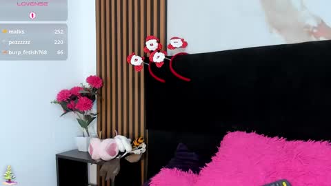 Madelin Clerk online show from 12.30.24