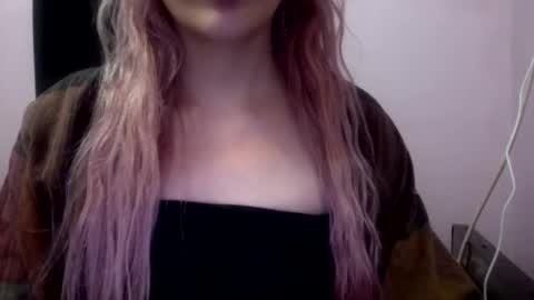 Snapshot of madelinevalentine chatting on 09.23.25 madeline online show from 09.23.25