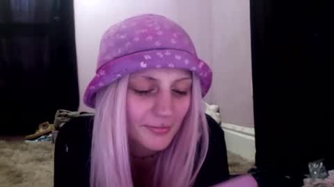 Snapshot of madelinevalentine chatting on 02.09.26 madeline online show from 02.09.26