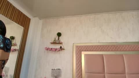 madhison_5 online show from 02.27.26