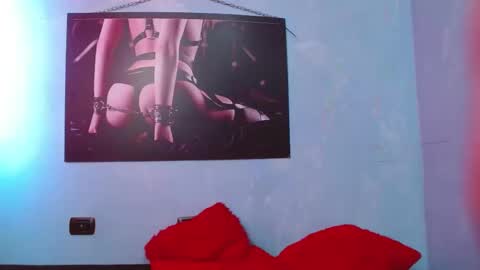 Snapshot of madie_harry chatting on 12.10.24 maddy and harry online show from 12.10.24