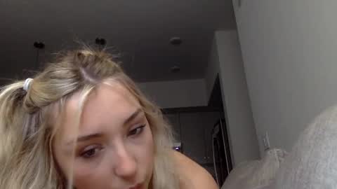 Snapshot of madiexcuslive chatting on 03.04.25 yourfavblonde online show from 03.04.25