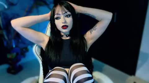 madison_jacksonn online show from 10.03.25