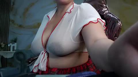 madison_lords_s online show from 09.24.25