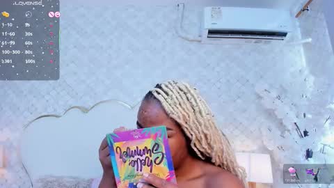 Madisson Lopez online show from 11.10.25