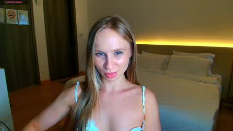 Madlen online show from 04.25.26