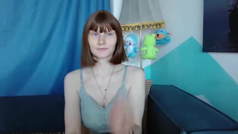 Snapshot of madoka_xxx chatting on 09.10.25 Elizabeth online show from 09.10.25