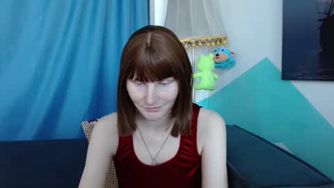 Snapshot of madoka_xxx chatting on 09.17.25 Elizabeth online show from 09.17.25