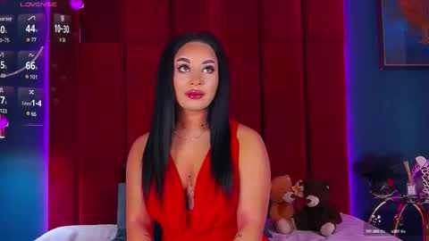 MadyLuxx online show from 09.25.25