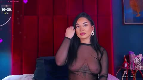 MadyLuxx online show from 10.22.25