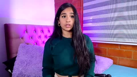 Snapshot of maeena chatting on 12.10.24 maeena online show from 12.10.24