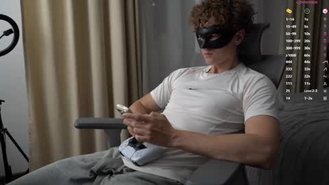 Snapshot of maestro3369 chatting on 02.20.26 Mike XMaestro 3369 online show from 02.20.26