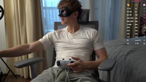 Snapshot of maestro3369 chatting on 02.25.26 Mike XMaestro 3369 online show from 02.25.26