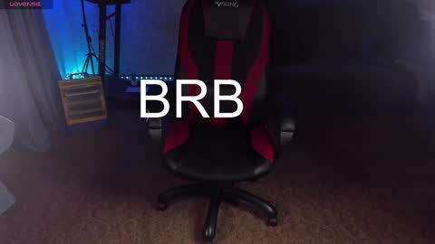 Maevee online show from 12.07.24