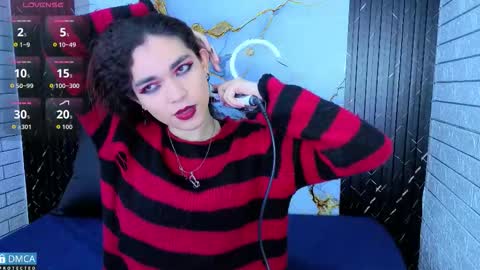 maevekuro online show from 01.09.26