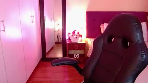 Snapshot of mafer_meow chatting on 03.04.26 Mafer Flor online show from 03.04.26