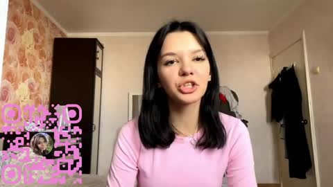 Snapshot of magdaleneshindorf chatting on 03.23.26 Emilia online show from 03.23.26