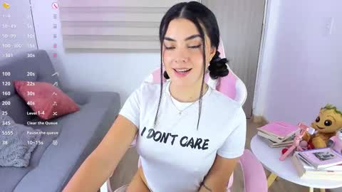 Eva online show from 10.21.25