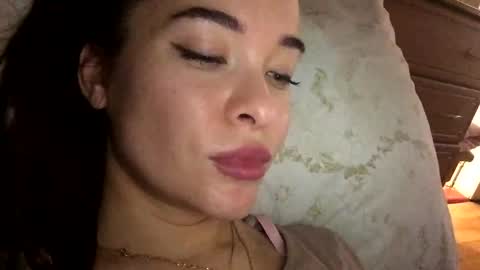 magggg658318 online show from 12.23.24