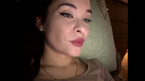 magggg658318 online show from 01.18.25