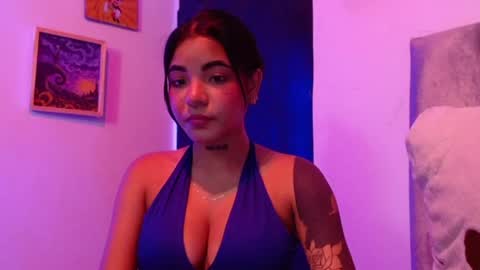 Snapshot of maggie_love77 chatting on 05.15.26 maggie online show from 05.15.26