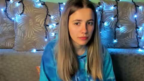 Maggie online show from 10.27.25