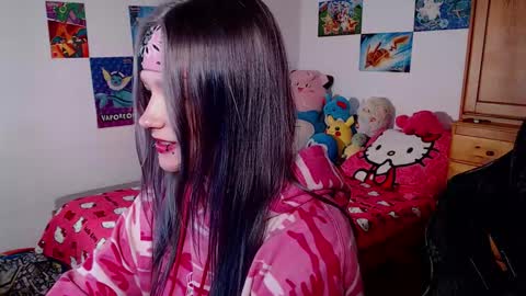 Snapshot of maggieswaggy chatting on 11.15.25 Magdalene Swaggy online show from 11.15.25