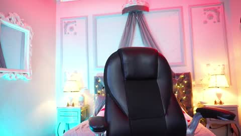   online show from 12.21.24