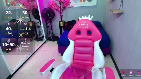 Maggy online show from 10.17.25