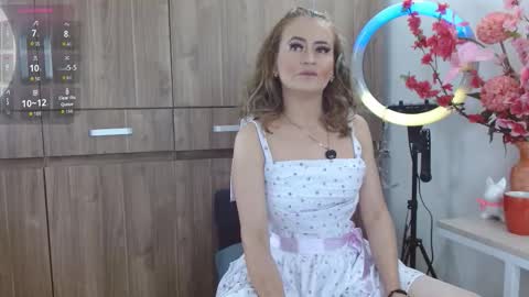 Maghenta-MS mature online show from 10.14.25