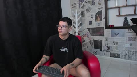 Damian Rivers online show from 02.04.25